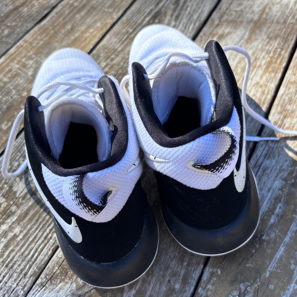 Nike Zoom Rev II Men's White black Basketball Shoes Size 11.5 EUC - Picture 4 of 7